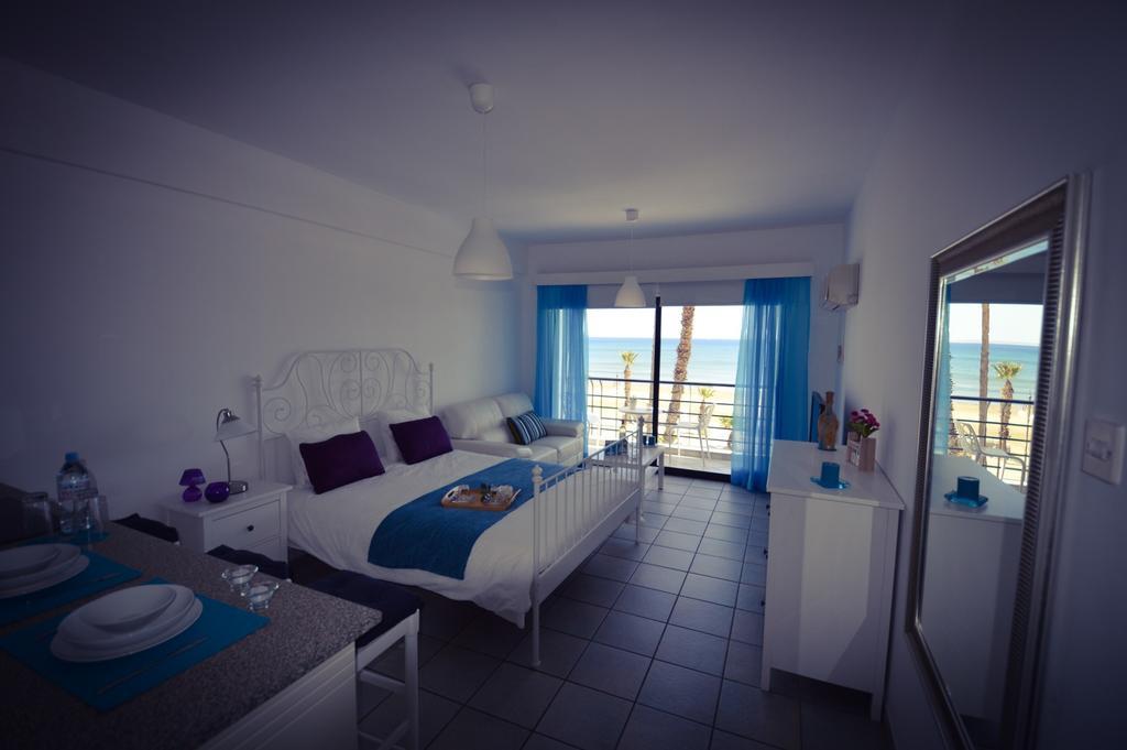 Krasas Beach Apartment Rentals 拉纳卡 客房 照片